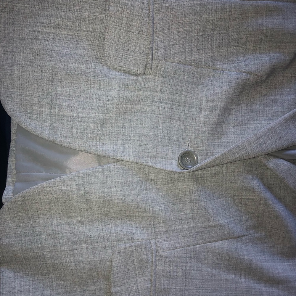 EXPRESS Textured Button Front Blazer - Picture 5 of 8
